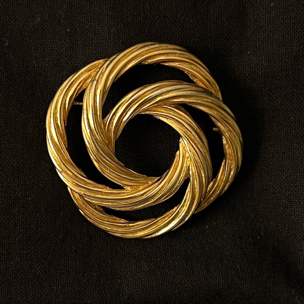 Vintage Monet Brooch